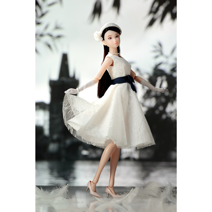 【美品・箱欠】momoko DOLL・レディ スワン・Lady Swan